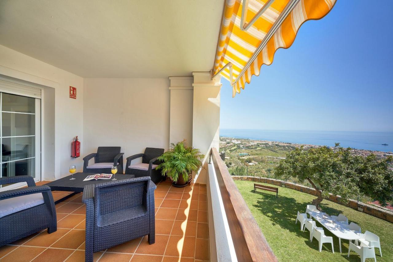 Neptuno Malaga Apartamento De Lujo Rincon de la Victoria Exterior photo