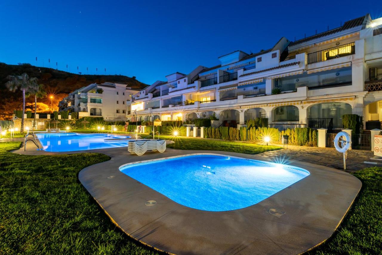 Neptuno Malaga Apartamento De Lujo Rincon de la Victoria Exterior photo