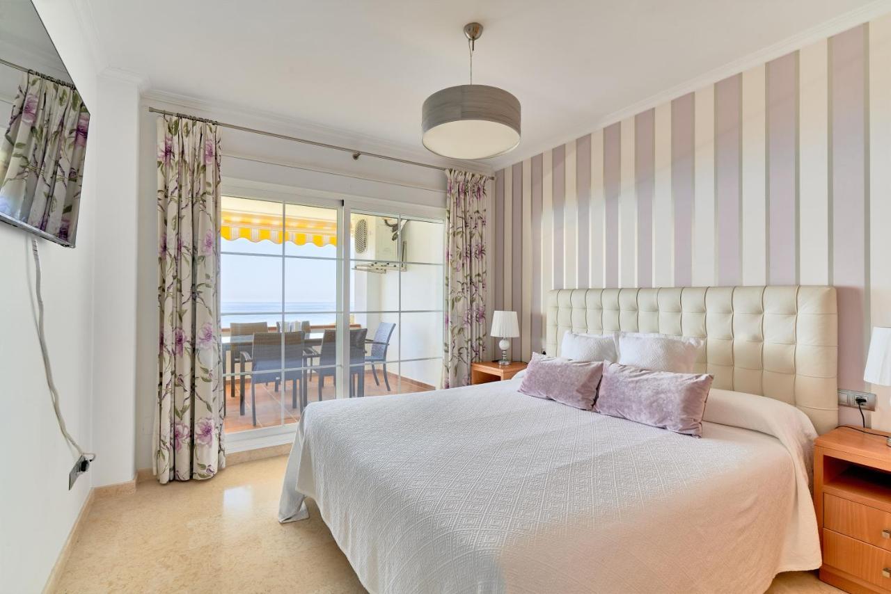 Neptuno Malaga Apartamento De Lujo Rincon de la Victoria Exterior photo