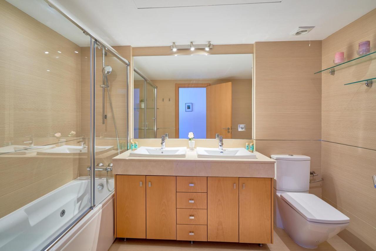 Neptuno Malaga Apartamento De Lujo Rincon de la Victoria Exterior photo
