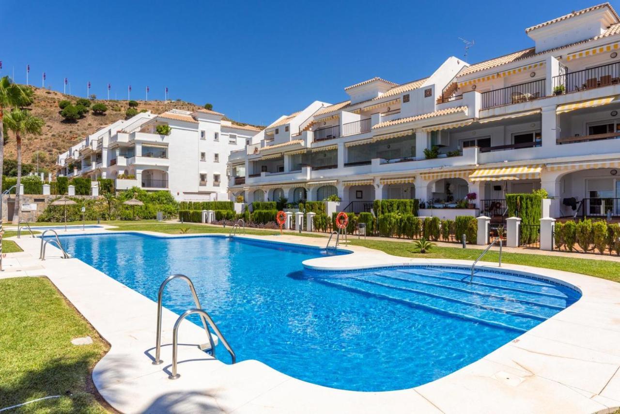 Neptuno Malaga Apartamento De Lujo Rincon de la Victoria Exterior photo